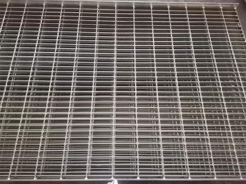 畜牧业养殖专用钢格板